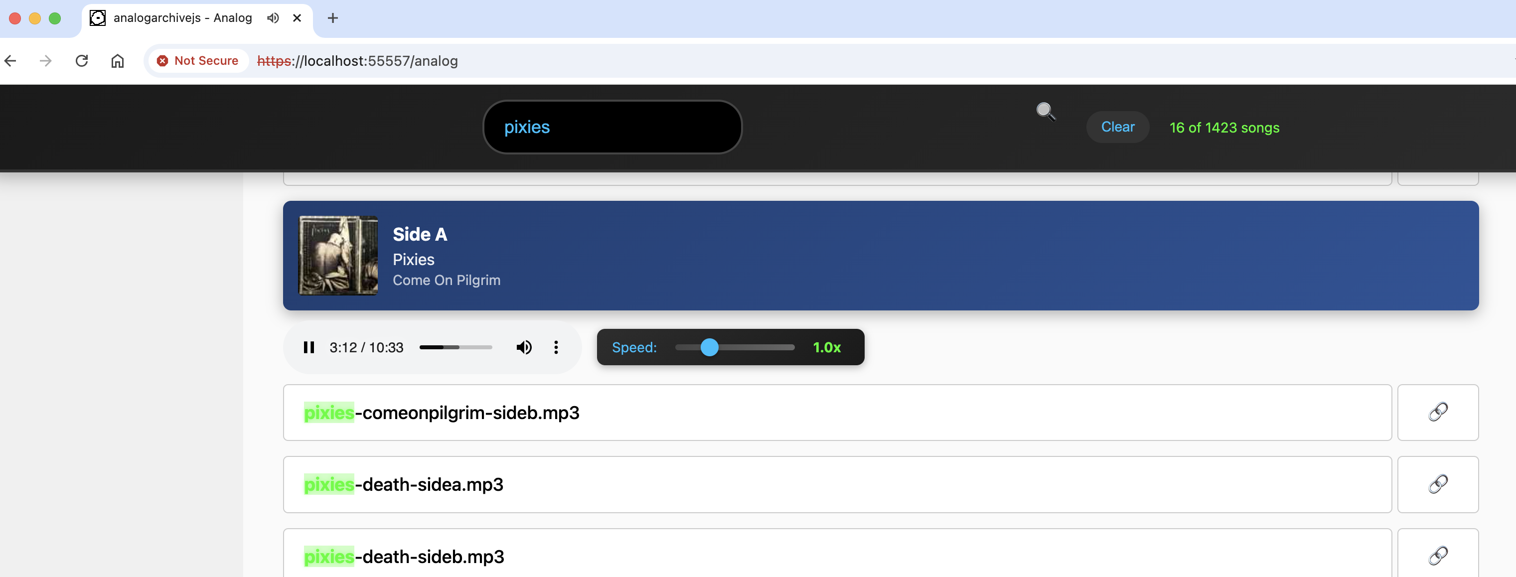 Music player with album art